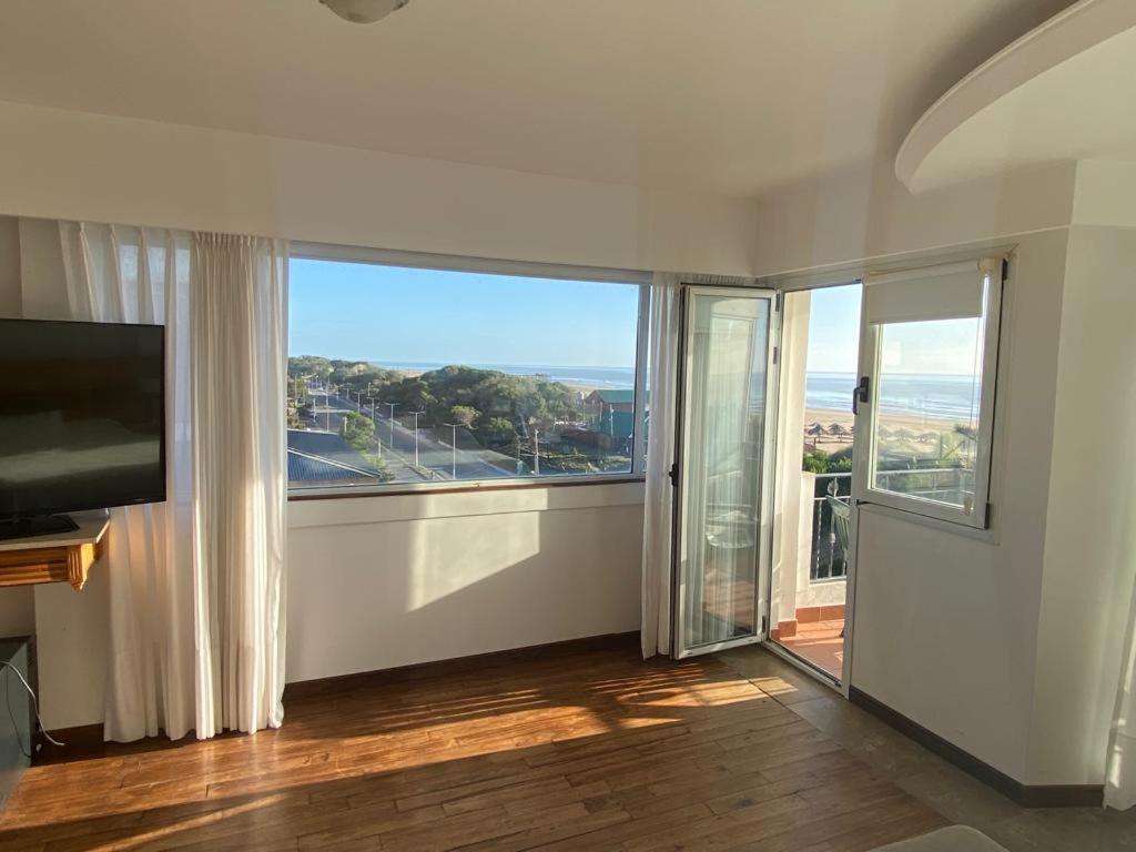 Costanera Mar Hotel & Suites San Clemente del Tuyú エクステリア 写真