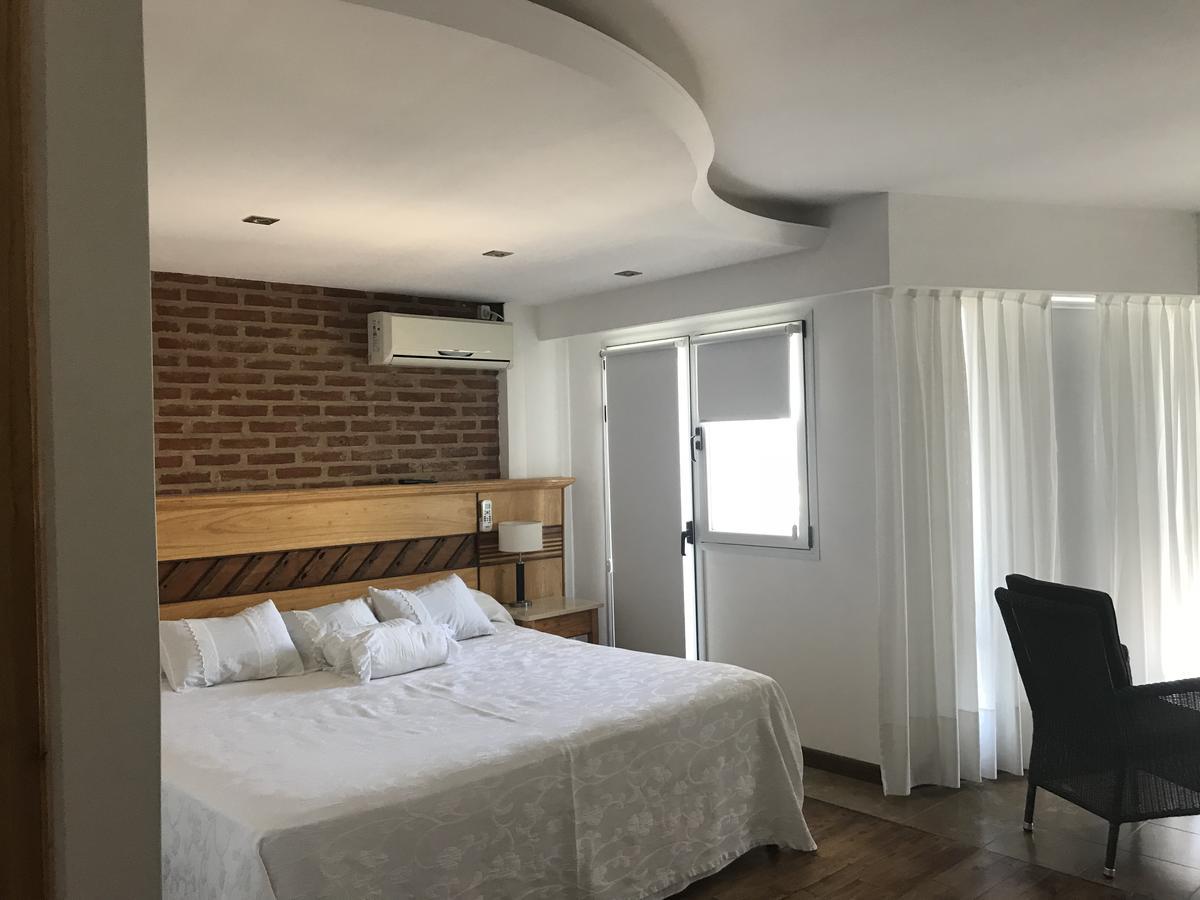 Costanera Mar Hotel & Suites San Clemente del Tuyú エクステリア 写真